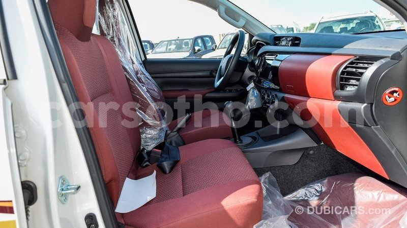 Big with watermark toyota hilux maseru import dubai 15937