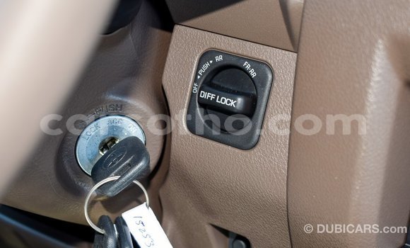 اشتري Imported Toyota Land Cruiser Beige سيارة في Import - Dubai في Maseru اشتري Imported Toyota Land Cruiser Beige سيارة في Import - Dubai في Maseru