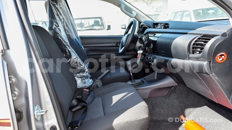 Big with watermark toyota hilux maseru import dubai 15940