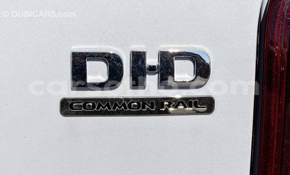 اشتري Imported Mitsubishi L200 White سيارة في Import - Dubai في Maseru اشتري Imported Mitsubishi L200 White سيارة في Import - Dubai في Maseru