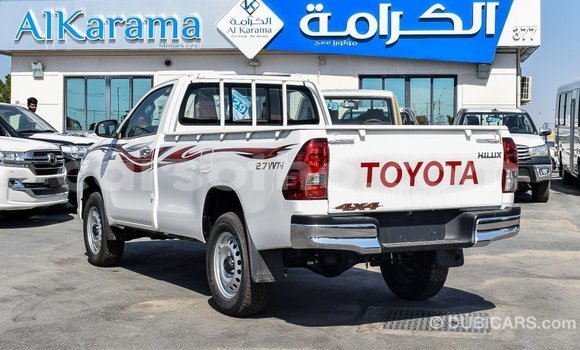 اشتري Imported Toyota Hilux White سيارة في Import - Dubai في Maseru اشتري Imported Toyota Hilux White سيارة في Import - Dubai في Maseru