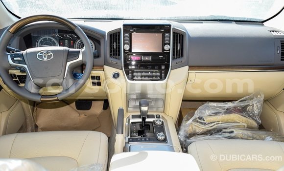 اشتري Imported Toyota Land Cruiser Black سيارة في Import - Dubai في Maseru اشتري Imported Toyota Land Cruiser Black سيارة في Import - Dubai في Maseru