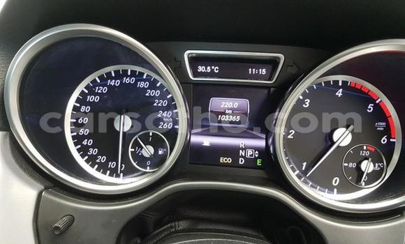 Acheter Occasion Voiture Mercedes-Benz ML–Class Gris à Maseru, Maseru Acheter Occasion Voiture Mercedes-Benz ML–Class Gris à Maseru, Maseru