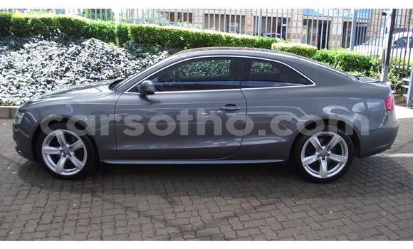 Sayi Na hannu Audi A5 Silver Mota in Mafeteng a Mafeteng Sayi Na hannu Audi A5 Silver Mota in Mafeteng a Mafeteng