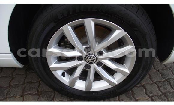 Acheter Occasion Voiture Volkswagen Passat Blanc à Maseru, Maseru Acheter Occasion Voiture Volkswagen Passat Blanc à Maseru, Maseru