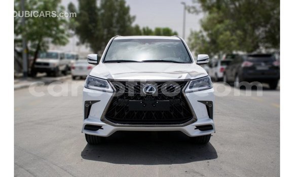 اشتري Imported Lexus LX White سيارة في Import - Dubai في Maseru اشتري Imported Lexus LX White سيارة في Import - Dubai في Maseru