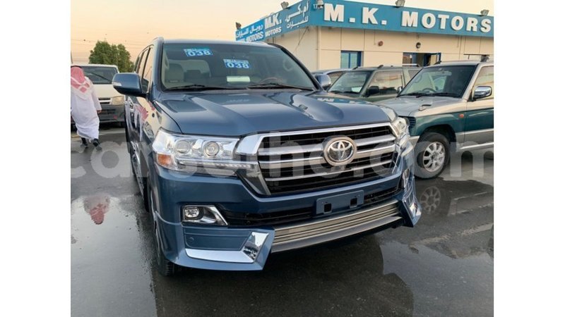 Big with watermark toyota land cruiser maseru import dubai 15980