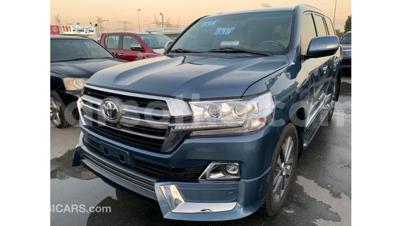 Big with watermark toyota land cruiser maseru import dubai 15980