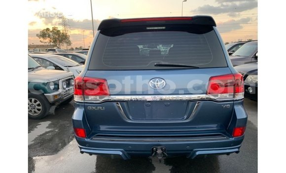 Sayi Imported Toyota Land Cruiser Blue Mota in Import - Dubai a Maseru Sayi Imported Toyota Land Cruiser Blue Mota in Import - Dubai a Maseru