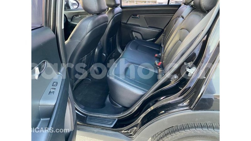 Big with watermark kia sportage maseru import dubai 15981