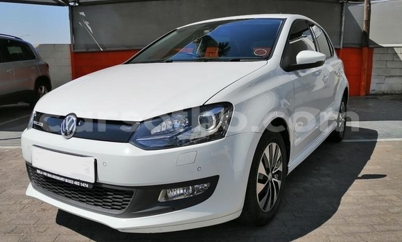 اشتري مستعمل Volkswagen Polo White سيارة في Hlotse في Leribe اشتري مستعمل Volkswagen Polo White سيارة في Hlotse في Leribe