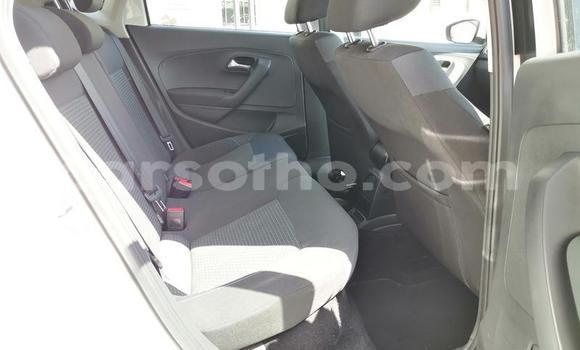 اشتري مستعمل Volkswagen Polo White سيارة في Hlotse في Leribe اشتري مستعمل Volkswagen Polo White سيارة في Hlotse في Leribe