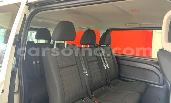 Sayi Na hannu Mercedes-Benz Vito White Mota in Maseru a Maseru Sayi Na hannu Mercedes-Benz Vito White Mota in Maseru a Maseru