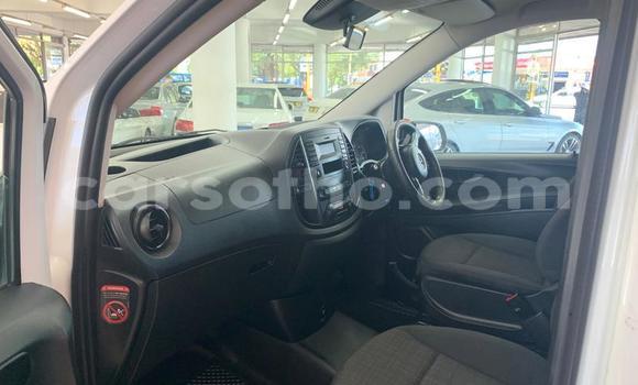 Sayi Na hannu Mercedes-Benz Vito White Mota in Maseru a Maseru Sayi Na hannu Mercedes-Benz Vito White Mota in Maseru a Maseru