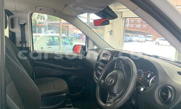 Sayi Na hannu Mercedes-Benz Vito White Mota in Maseru a Maseru Sayi Na hannu Mercedes-Benz Vito White Mota in Maseru a Maseru