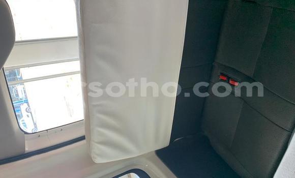 Acheter Occasion Voiture Toyota Hiace Blanc à Maseru, Maseru Acheter Occasion Voiture Toyota Hiace Blanc à Maseru, Maseru