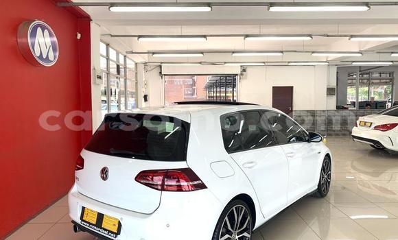 Sayi Na hannu Volkswagen Golf GTI White Mota in Maseru a Maseru Sayi Na hannu Volkswagen Golf GTI White Mota in Maseru a Maseru
