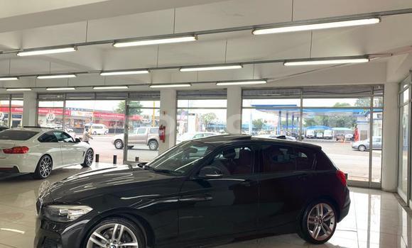 Sayi Na hannu BMW 1–Series Black Mota in Maseru a Maseru Sayi Na hannu BMW 1–Series Black Mota in Maseru a Maseru