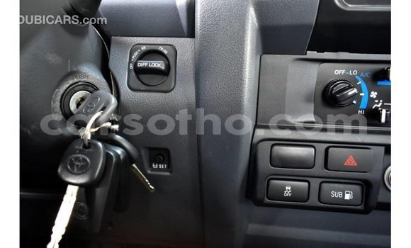 Buy Import Toyota Land Cruiser Red Car in Import - Dubai in Maseru Buy Import Toyota Land Cruiser Red Car in Import - Dubai in Maseru