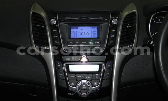 Sayi Na hannu Hyundai i30 Silver Mota in Roma a Maseru Sayi Na hannu Hyundai i30 Silver Mota in Roma a Maseru