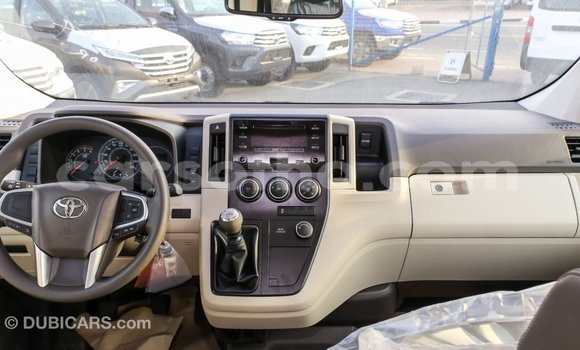 Buy Import Toyota Hiace White Car in Import - Dubai in Maseru Buy Import Toyota Hiace White Car in Import - Dubai in Maseru