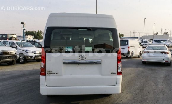 Buy Import Toyota Hiace White Car in Import - Dubai in Maseru Buy Import Toyota Hiace White Car in Import - Dubai in Maseru