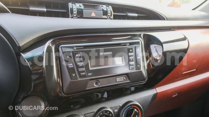 Big with watermark toyota hilux maseru import dubai 16046