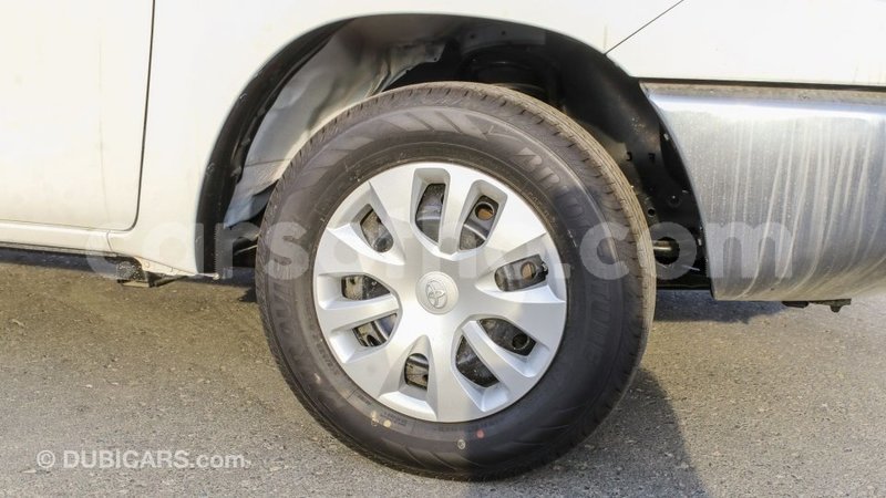 Big with watermark toyota hilux maseru import dubai 16046