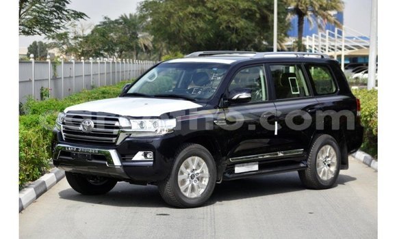 Buy Import Toyota Land Cruiser Black Car in Import - Dubai in Maseru Buy Import Toyota Land Cruiser Black Car in Import - Dubai in Maseru