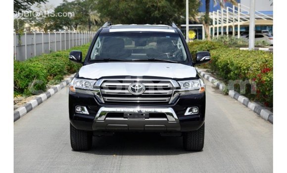 Buy Import Toyota Land Cruiser Black Car in Import - Dubai in Maseru Buy Import Toyota Land Cruiser Black Car in Import - Dubai in Maseru