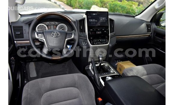 Buy Import Toyota Land Cruiser Black Car in Import - Dubai in Maseru Buy Import Toyota Land Cruiser Black Car in Import - Dubai in Maseru