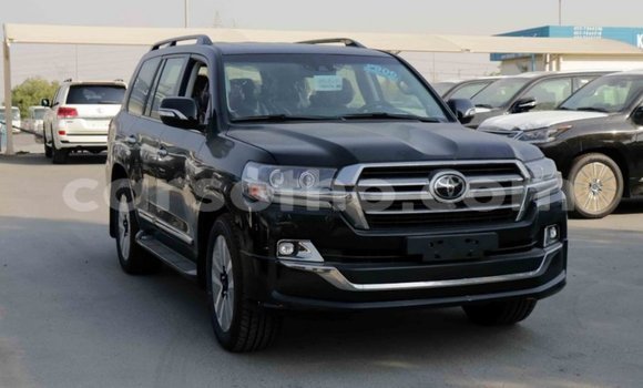 Buy Import Toyota Land Cruiser Black Car in Import - Dubai in Maseru Buy Import Toyota Land Cruiser Black Car in Import - Dubai in Maseru