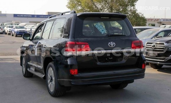 Buy Import Toyota Land Cruiser Black Car in Import - Dubai in Maseru Buy Import Toyota Land Cruiser Black Car in Import - Dubai in Maseru