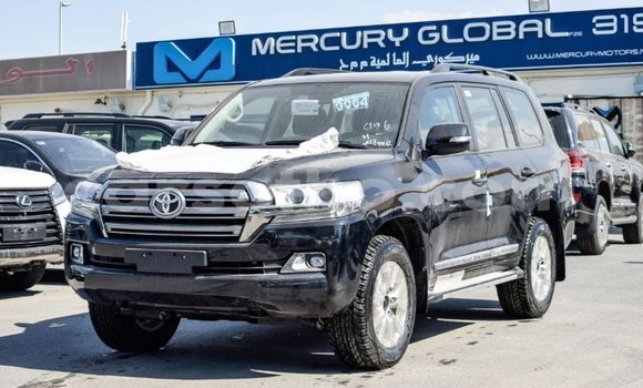 اشتري Imported Toyota Land Cruiser Black سيارة في Import - Dubai في Maseru اشتري Imported Toyota Land Cruiser Black سيارة في Import - Dubai في Maseru