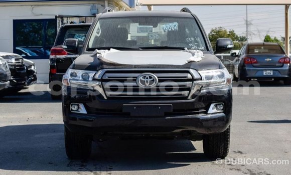 اشتري Imported Toyota Land Cruiser Black سيارة في Import - Dubai في Maseru اشتري Imported Toyota Land Cruiser Black سيارة في Import - Dubai في Maseru