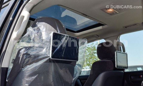 اشتري Imported Toyota Land Cruiser Black سيارة في Import - Dubai في Maseru اشتري Imported Toyota Land Cruiser Black سيارة في Import - Dubai في Maseru