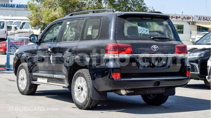 Big with watermark toyota land cruiser maseru import dubai 16054