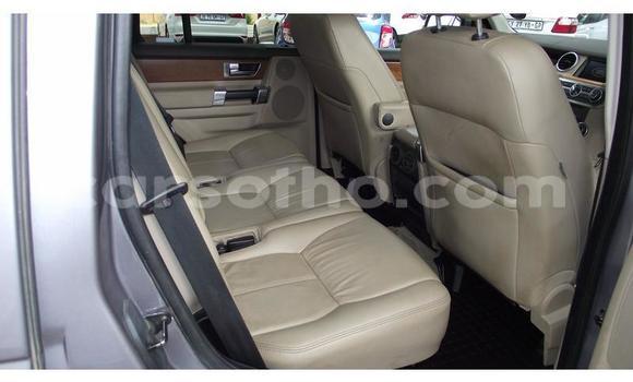 Sayi Na hannu Land Rover Discovery Silver Mota in Maseru a Maseru Sayi Na hannu Land Rover Discovery Silver Mota in Maseru a Maseru