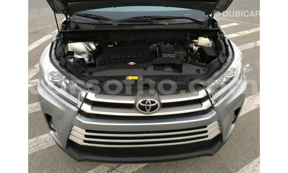 Buy Import Toyota Highlander Other Car in Import - Dubai in Maseru Buy Import Toyota Highlander Other Car in Import - Dubai in Maseru