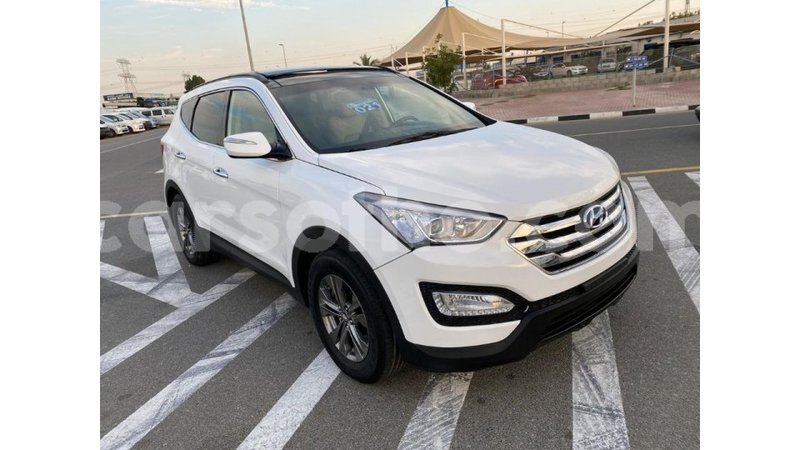 Big with watermark hyundai santa fe maseru import dubai 16069