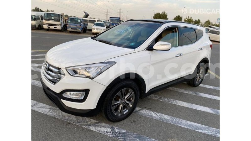 Big with watermark hyundai santa fe maseru import dubai 16069