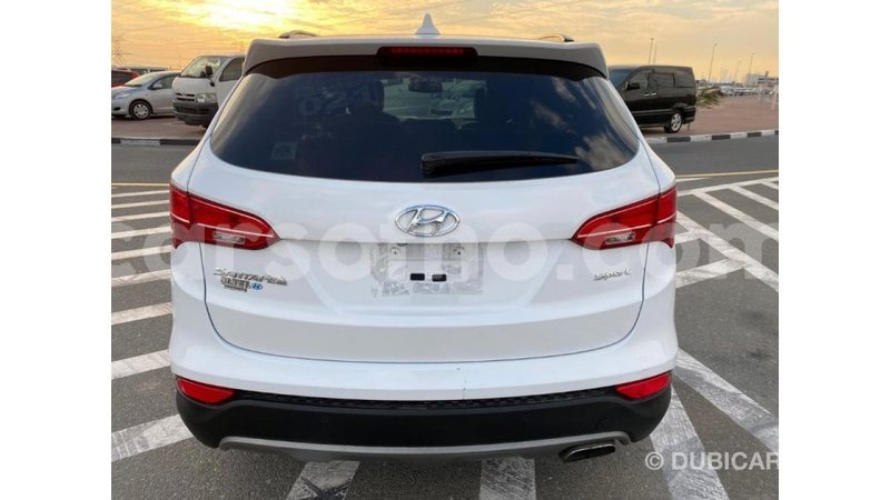 Big with watermark hyundai santa fe maseru import dubai 16069