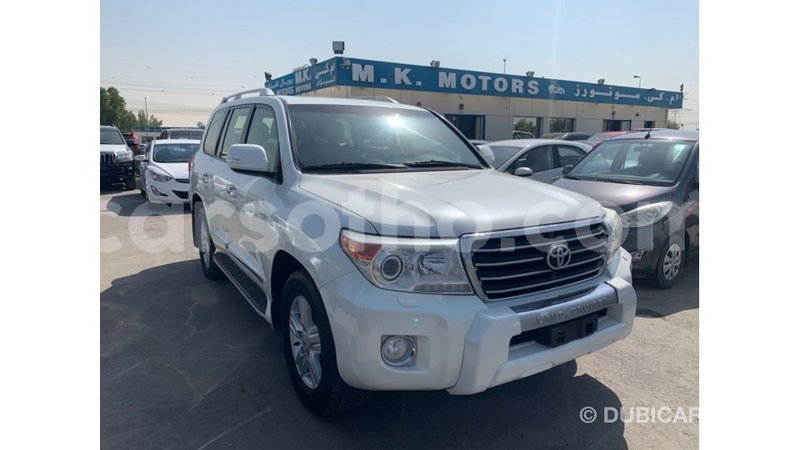 Big with watermark toyota land cruiser maseru import dubai 16072