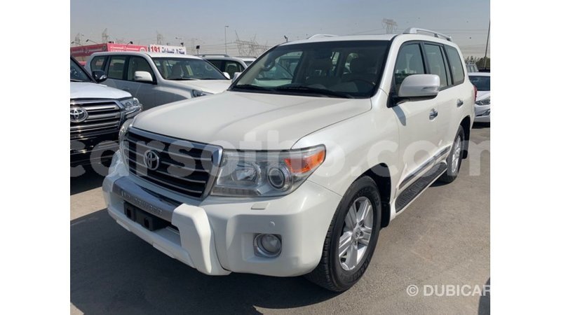 Big with watermark toyota land cruiser maseru import dubai 16072