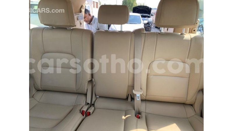 Big with watermark toyota land cruiser maseru import dubai 16072