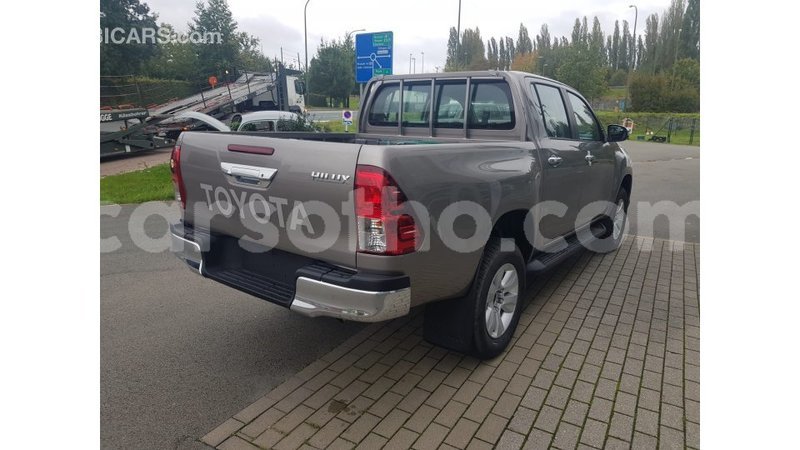 Big with watermark toyota hilux maseru import dubai 16076