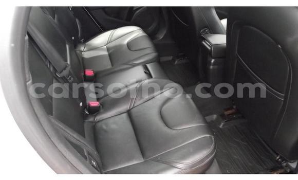 Sayi Na hannu Volvo S40 Silver Mota in Maseru a Maseru Sayi Na hannu Volvo S40 Silver Mota in Maseru a Maseru