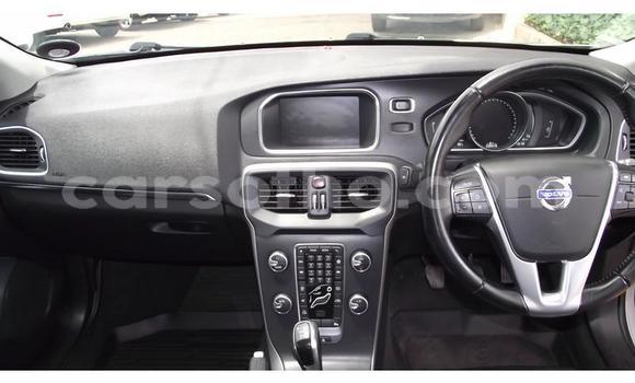 Sayi Na hannu Volvo S40 Silver Mota in Maseru a Maseru Sayi Na hannu Volvo S40 Silver Mota in Maseru a Maseru
