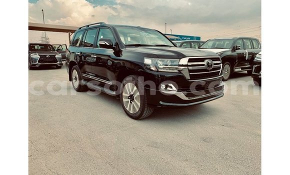 Acheter Import Voiture Toyota Land Cruiser Noir à Import - Dubai, Maseru Acheter Import Voiture Toyota Land Cruiser Noir à Import - Dubai, Maseru