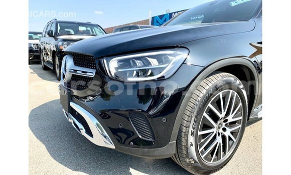 Sayi Imported Mercedes-Benz GLC Black Mota in Import - Dubai a Maseru Sayi Imported Mercedes-Benz GLC Black Mota in Import - Dubai a Maseru
